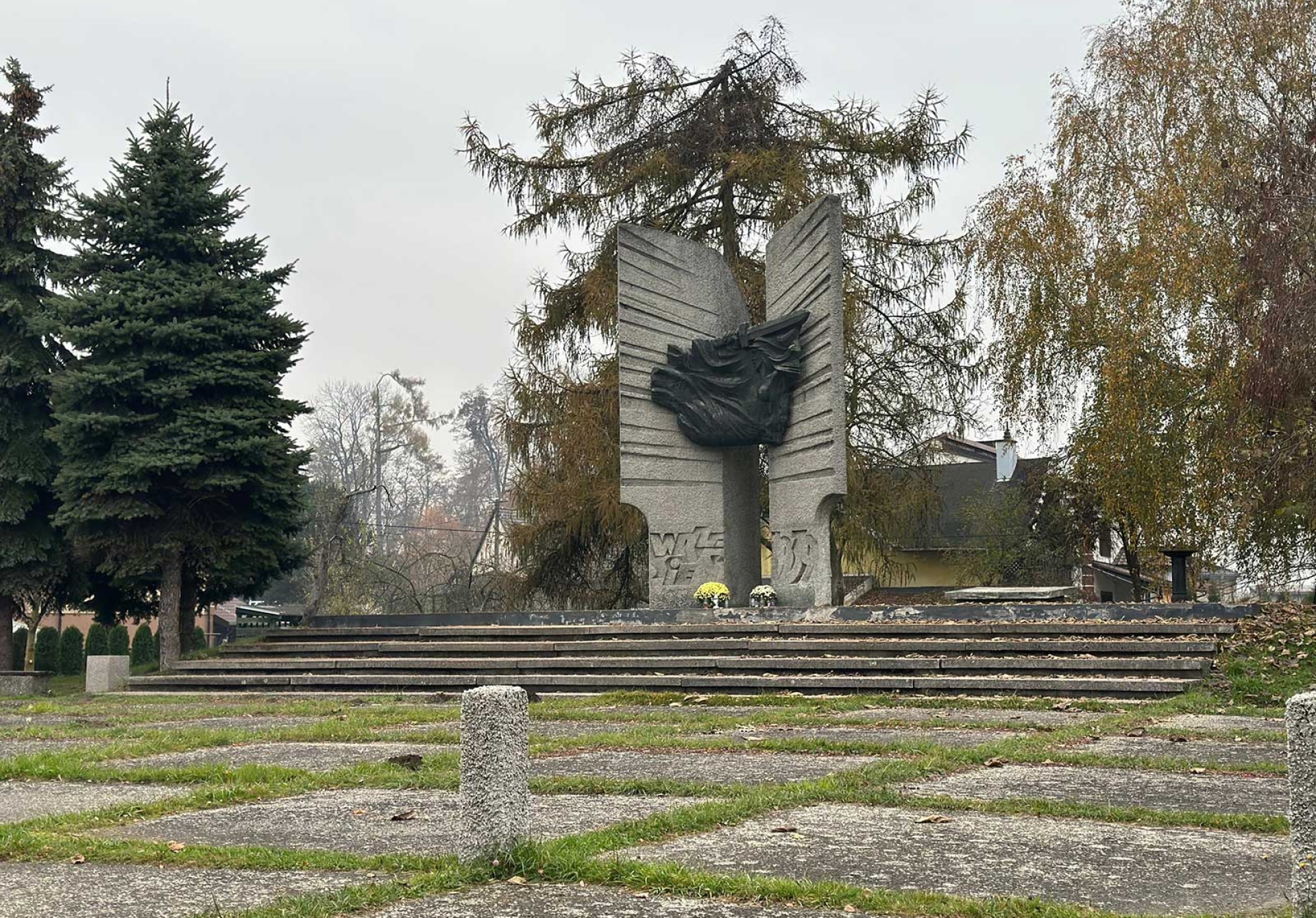 Pomnik Poległym w Boju pod Rajskiem